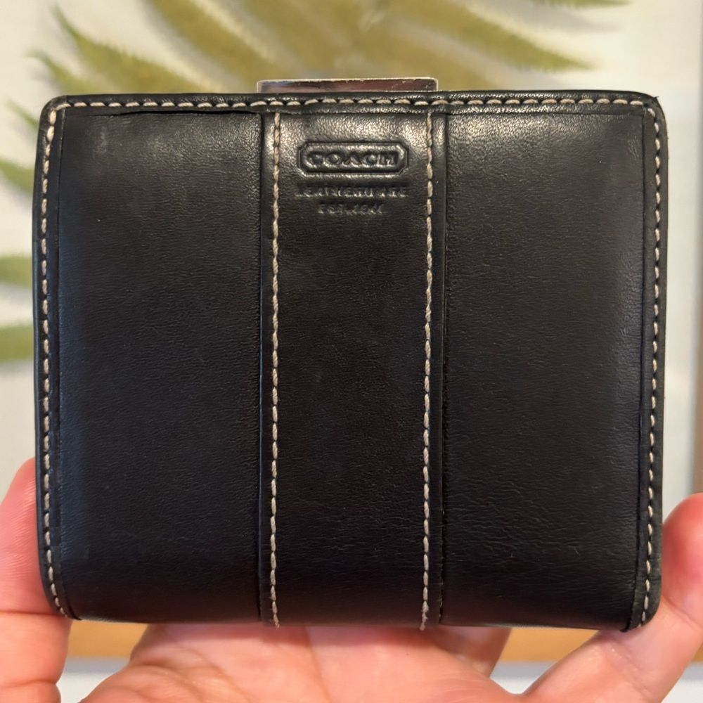 Vintage Coach Glove Tanned Black Leather Kisslock Wallet Coin Purse Frame RARE